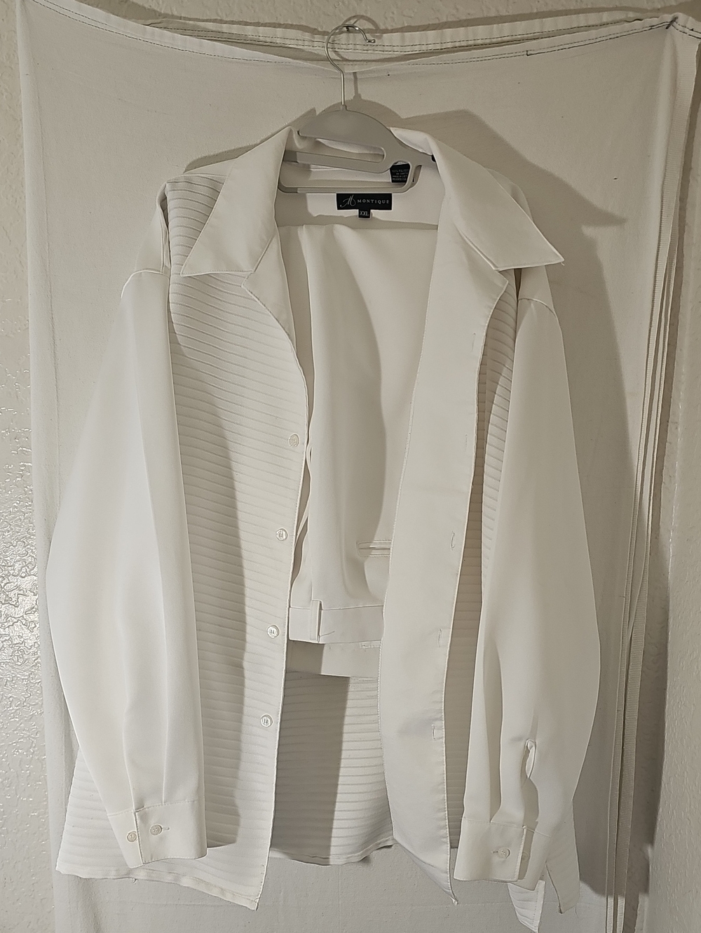 Men's Two Piece Casual Dressy Suit With Textured-Panel Button